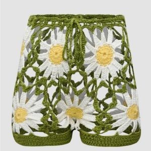 Cider Crochet Flower Shorts